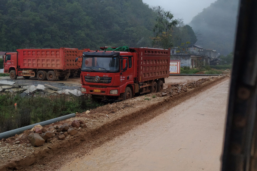 禄峒去吞盘的路，让你见识见识真正的“水泥路” - 靖西市·靖西网