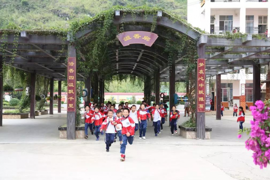 从有学上到上好学 靖西教育进入新时代 - 靖西市·靖西网