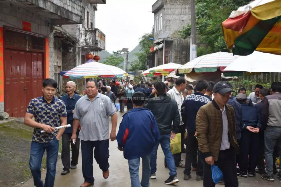 一年一度的安宁航单风流街 - 靖西市·靖西网