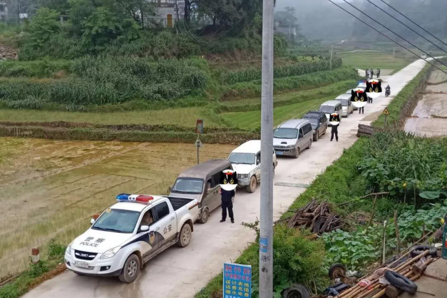 雷霆出击 在靖西边境违法的人栽了！“粉仔”“路霸”连“窝”端 - 靖西市·靖西网