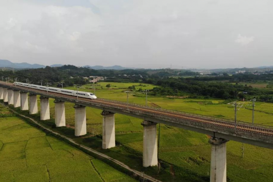 铁路大调图！南宁动车直达香港，去北京、广州时间压缩，常出行的呗侬人速看！ - 靖西市·靖西网