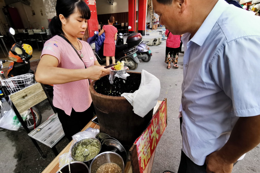 靖西好吃不贵的糯米饭 - 靖西市·靖西网