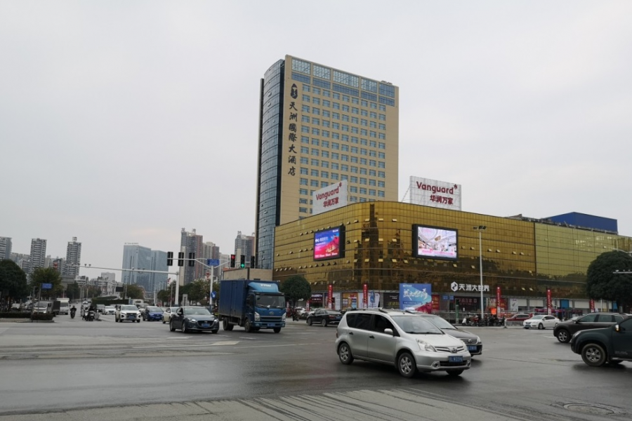 右江龙景新区列入广西壮族自治区级新区重点开发建设，成为新的百色城市会客厅。 - 靖西市·靖西网