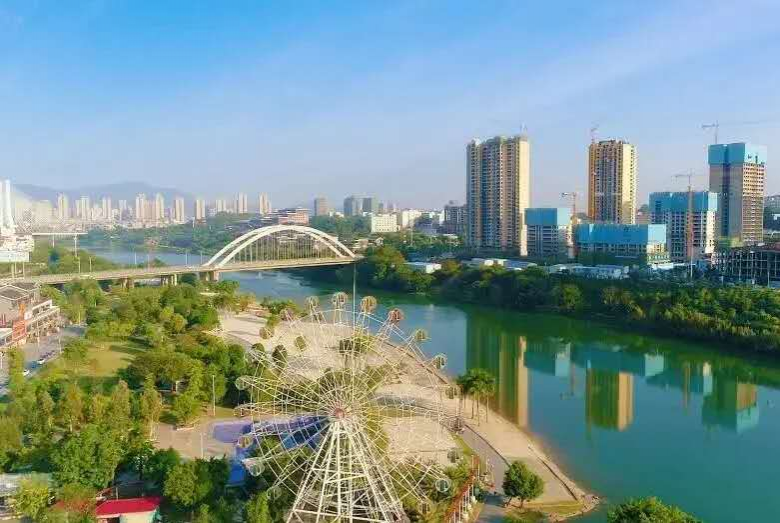 右江龙景新区列入广西壮族自治区级新区重点开发建设，成为新的百色城市会客厅。 - 靖西市·靖西网