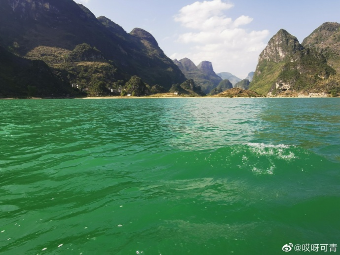 说实话凌云的浩坤湖细节比靖西渠洋湖美，但是没有靖西的宽阔和名气大。 - 靖西市·靖西网