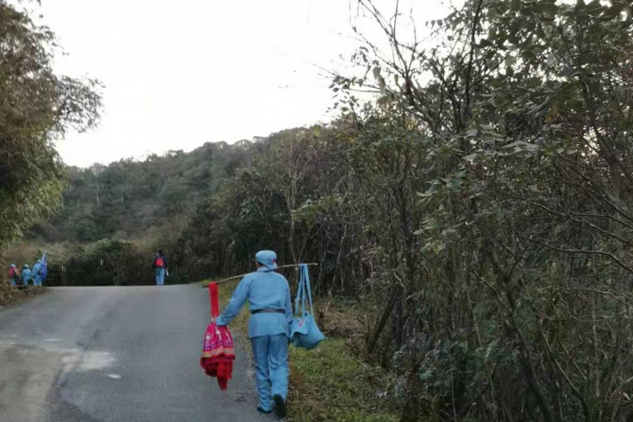 靖西市户外运动协会参与“翻越老山界，夜行猫儿山”徒步挑战赛 - 靖西市·靖西网