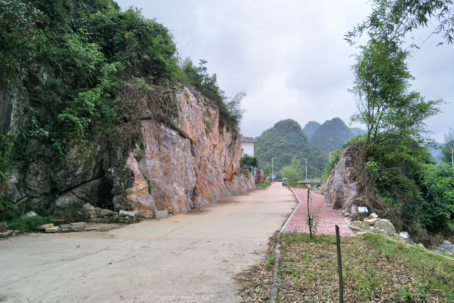 挖开青蛇山，竟然发现………… - 靖西市·靖西网