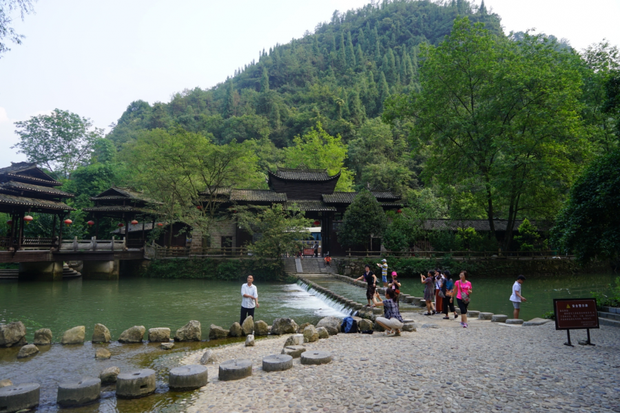 土家山寨 - 靖西市·靖西网