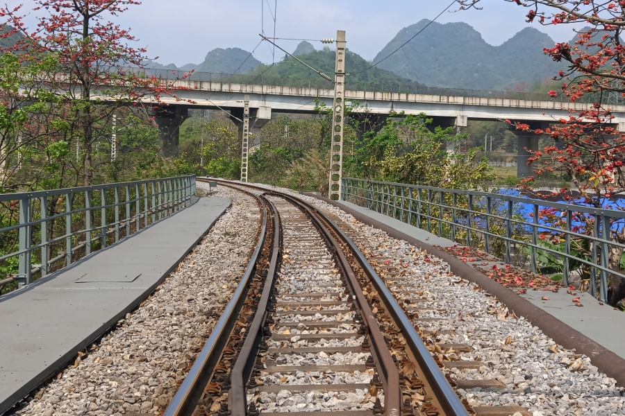 百色要建云桂高铁最大的火车站，高铁离靖西还有多远？ - 靖西市·靖西网