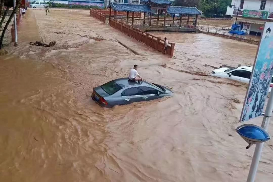 今天，那坡一夜变成海，百年一遇！刷爆朋友圈…… - 靖西市·靖西网
