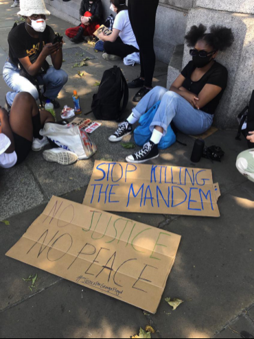 英国爆发示威游行 - 靖西市·靖西网