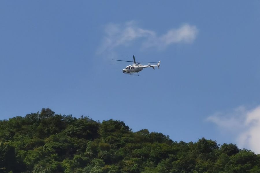 他来了 他来了 他脚踏祥云进来了 - 靖西市·靖西网