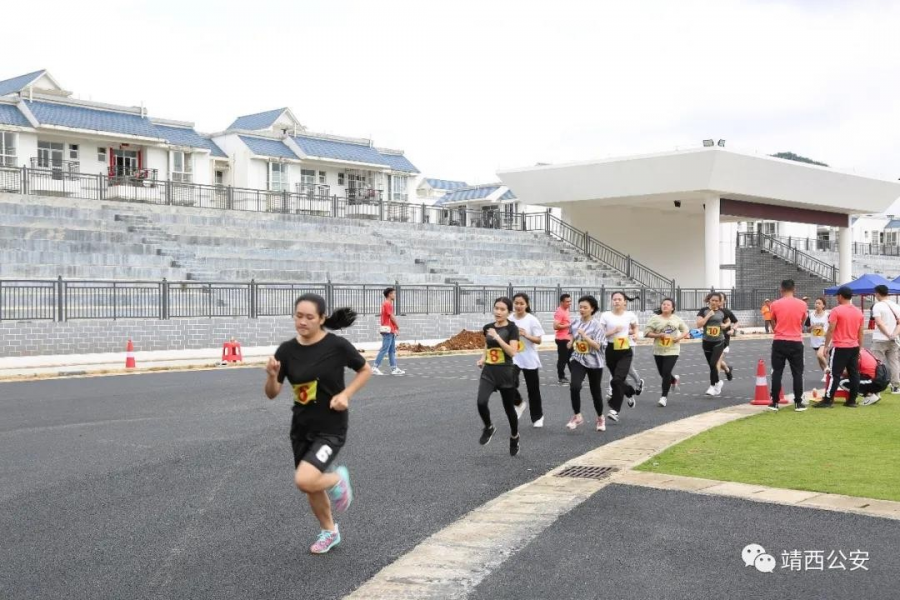 公开招录 | 我市完成招录社区戒毒社区康复工作人员理论考试、计算机操作和体能测试工作 - 靖西市·靖西网