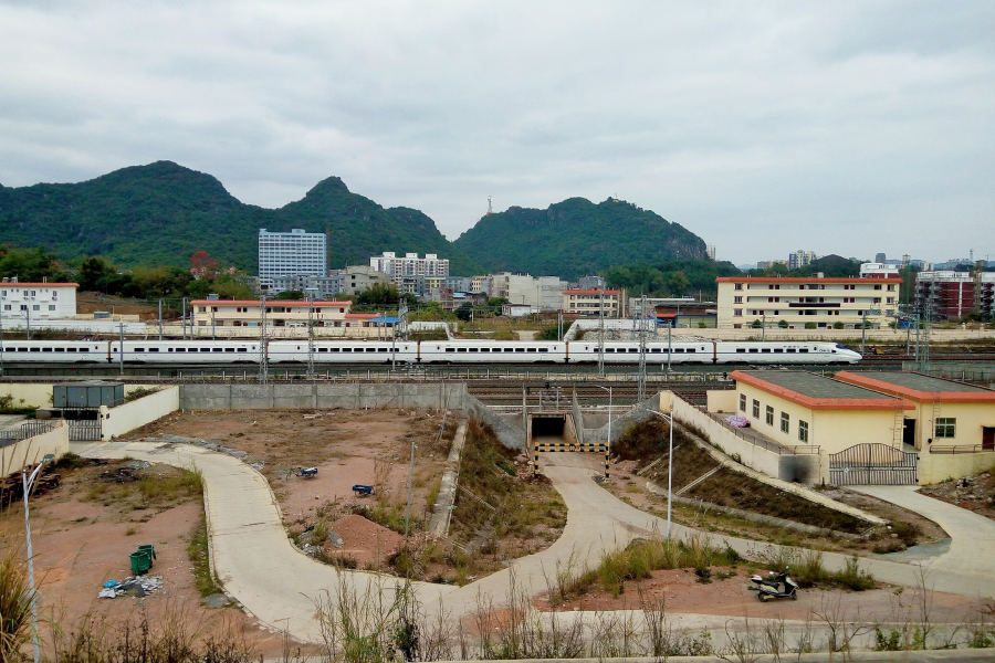 贵州省发改委:力争贵阳至百色高铁路早日纳入国家规划推动建设。 - 靖西市·靖西网