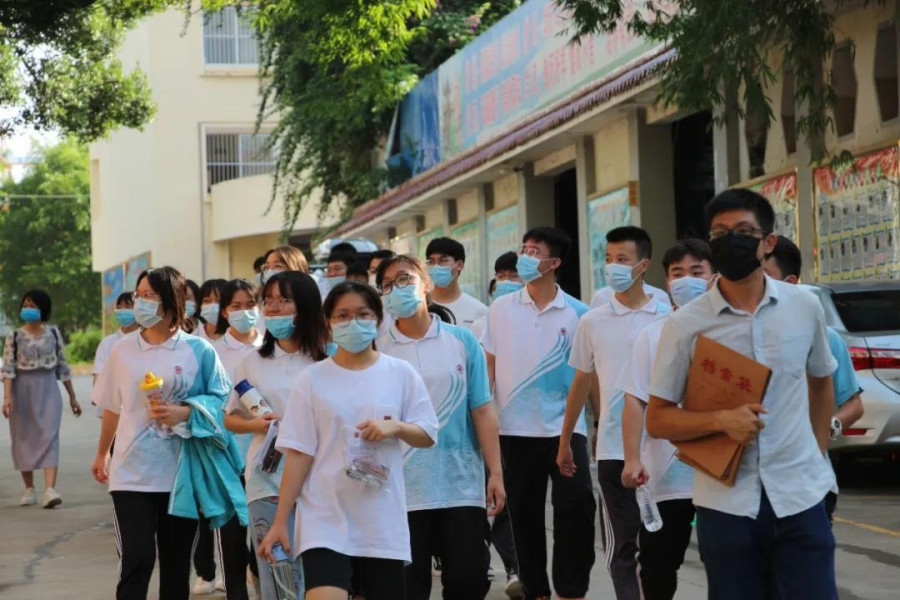 高考掠影 - 靖西市·靖西网