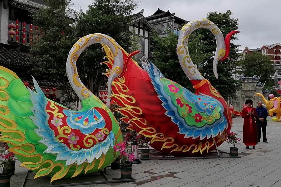 跟你讲一个有关花灯的故事，你在靖西听过这样的故事吗？ - 靖西市·靖西网