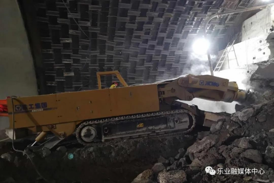 乐业大道隧道坍方事故已安装钢拱架4榀 - 靖西市·靖西网