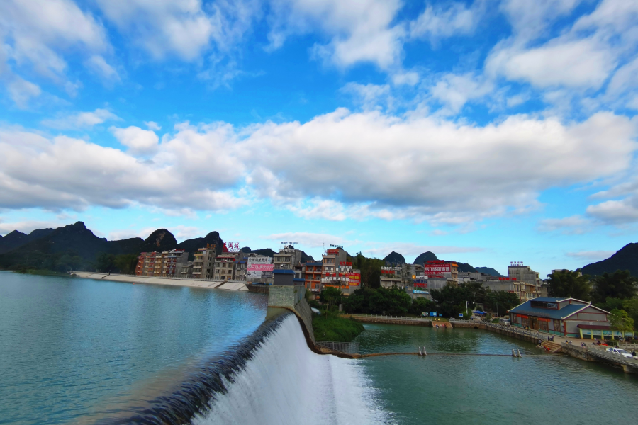 金秋十月，靖西龙潭湿地公园景色美 - 靖西市·靖西网