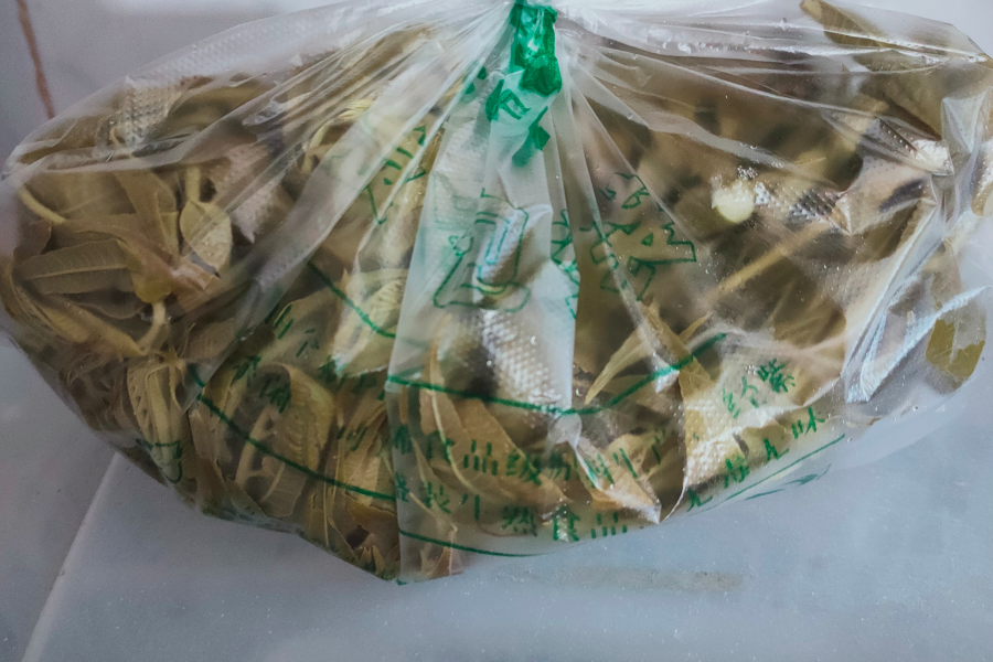 扶贫村的香椿芽，你吃过了吗？ - 靖西市·靖西网
