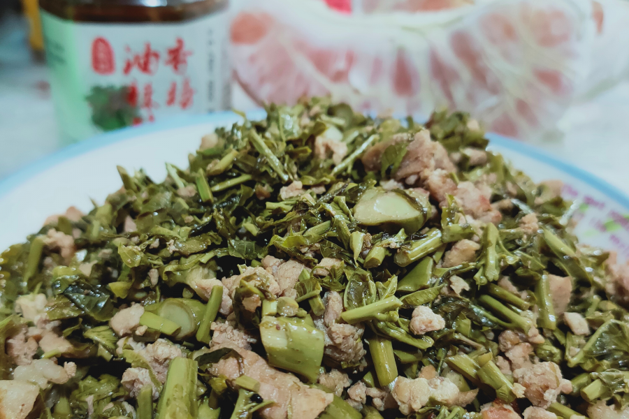 扶贫村的香椿芽，你吃过了吗？ - 靖西市·靖西网