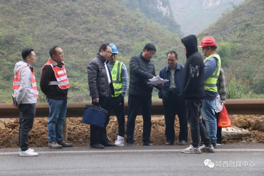 靖西市法院现场庭审路损案件 有效维护路产路权 - 靖西市·靖西网