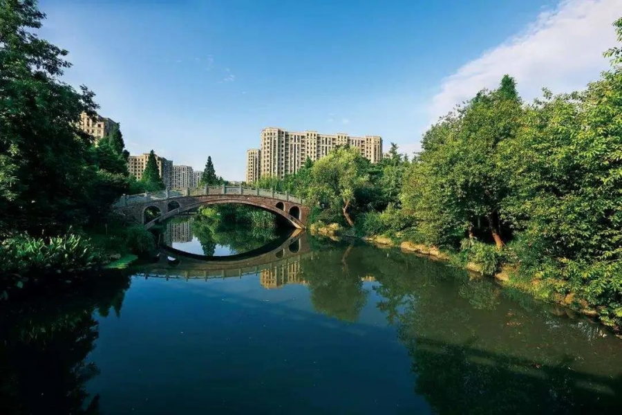 2020年最具幸福感城市榜单出炉，说走就走的旅行清单该更新了…… - 靖西市·靖西网