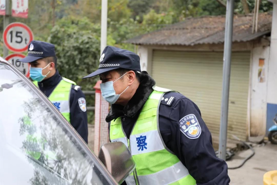 【身边的榜样】守土有责战疫情 老骥伏枥志千里 - 靖西市·靖西网