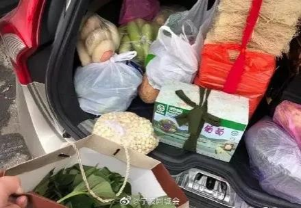 年度“后备箱大赛”来了！你爸妈给你塞了什么好吃的？ - 靖西市·靖西网