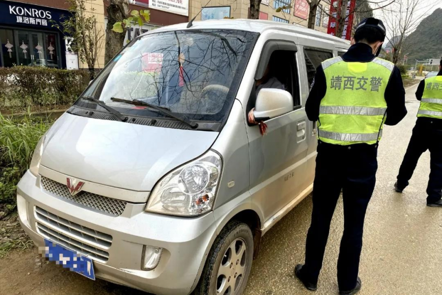 今天，靖西交警出手了 - 靖西市·靖西网