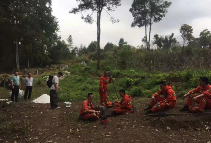 扫墓季，靖西鹅泉景区附近发生一起山火.... - 靖西市·靖西网