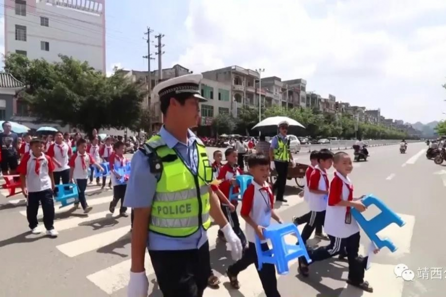 点赞！！！靖西警方完善校园周边交通设施为师生出行筑起安全屏障 - 靖西市·靖西网