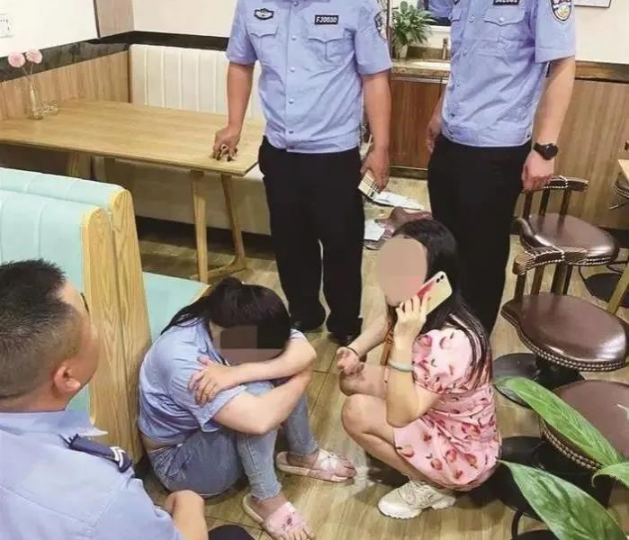 因夫妻感情不和，一女子喝下农药，把自己反锁在厕所等待死亡！ - 靖西市·靖西网