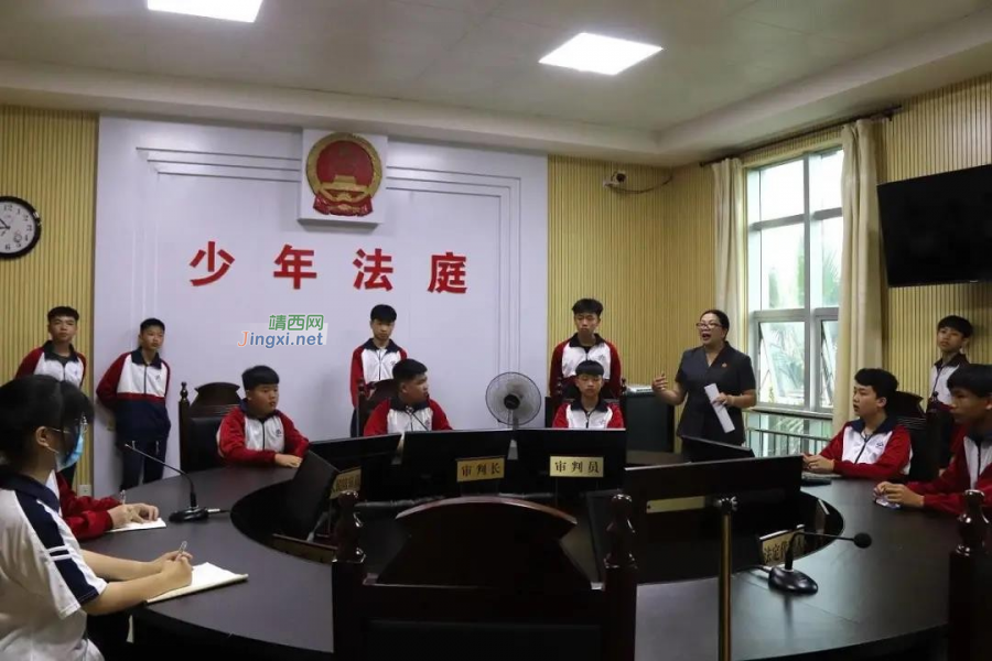 靖西法院邀请中学生走进法院体验，“零距离”了解法院 - 靖西市·靖西网