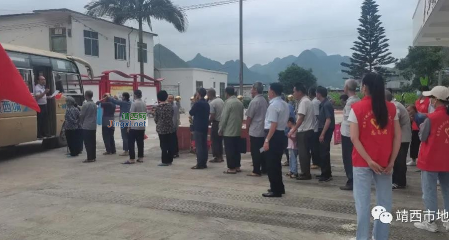 党有号召，我必行动 -靖西市地州镇“志愿红”闪耀在疫苗接种第一线 - 靖西市·靖西网