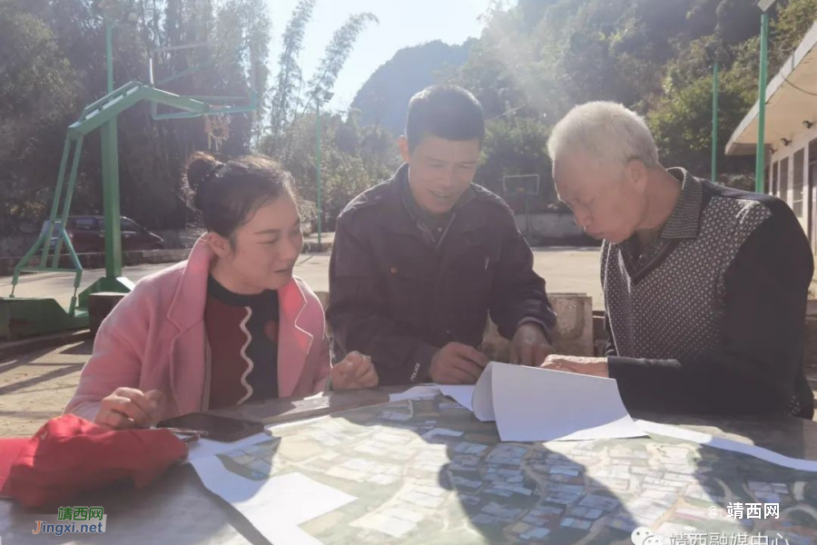 【巾帼风采】农斌娜：歌声唱出“幸福路” 行动助推乡村振兴 - 靖西市·靖西网