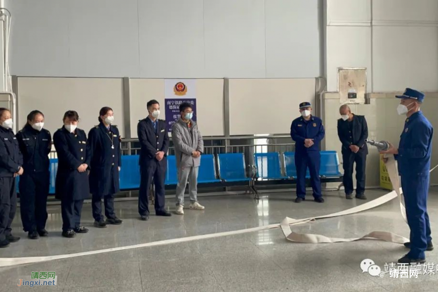 靖西：消防宣传进车站 助力“春运”保平安 - 靖西市·靖西网