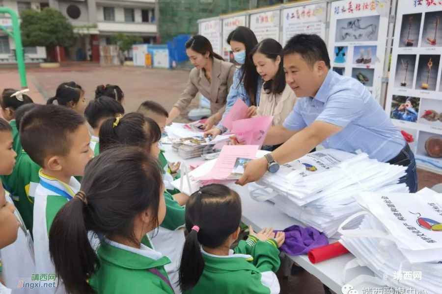 靖西市壮族博物馆开展“馆校共建创佳绩，传承文化谱新篇”博物馆展览进校园系列活动 - 靖西市·靖西网