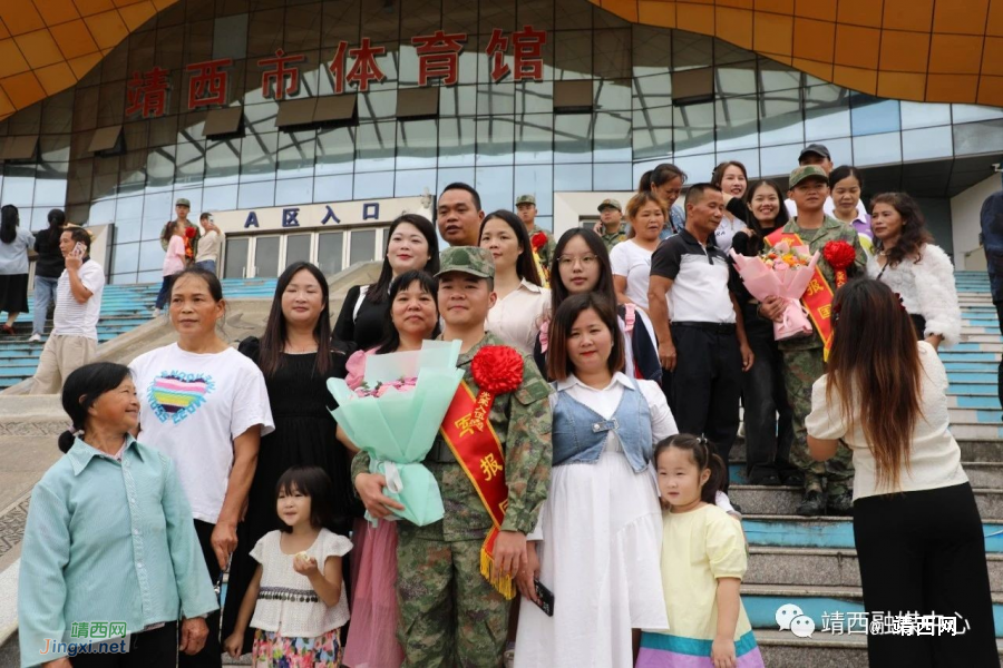 靖西市召开2023年秋季新兵入伍仪式暨欢送大会 - 靖西市·靖西网