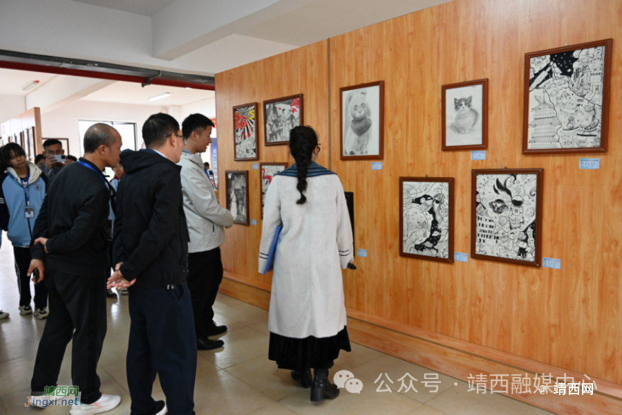 翰墨飘香迎新年 丹青画韵谱华章——靖西市第五中学开展2024年庆元旦校园书画展 - 靖西市·靖西网