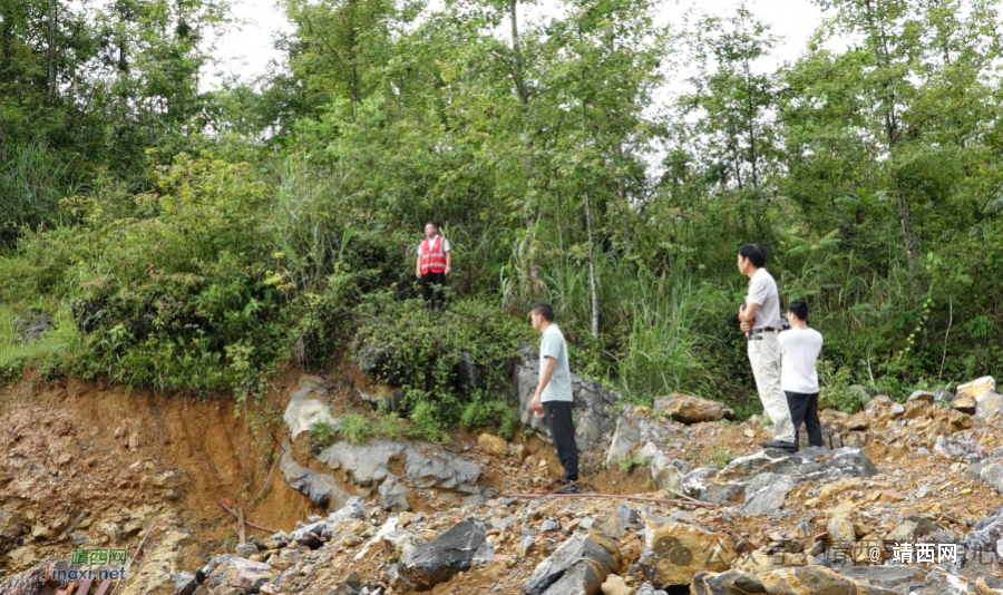 脚下有泥 心中有爱——记魁圩乡平巷村第一书记蓝勋 - 靖西市·靖西网