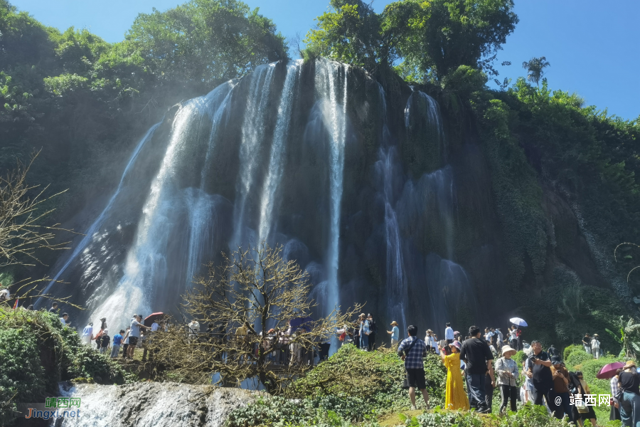 六月的三叠岭瀑布 - 靖西市·靖西网