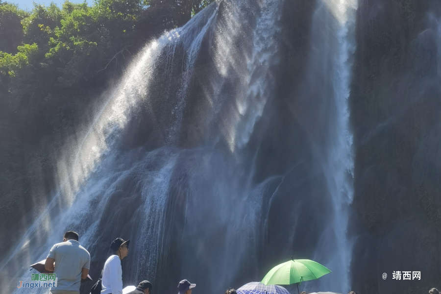 六月的三叠岭瀑布 - 靖西市·靖西网
